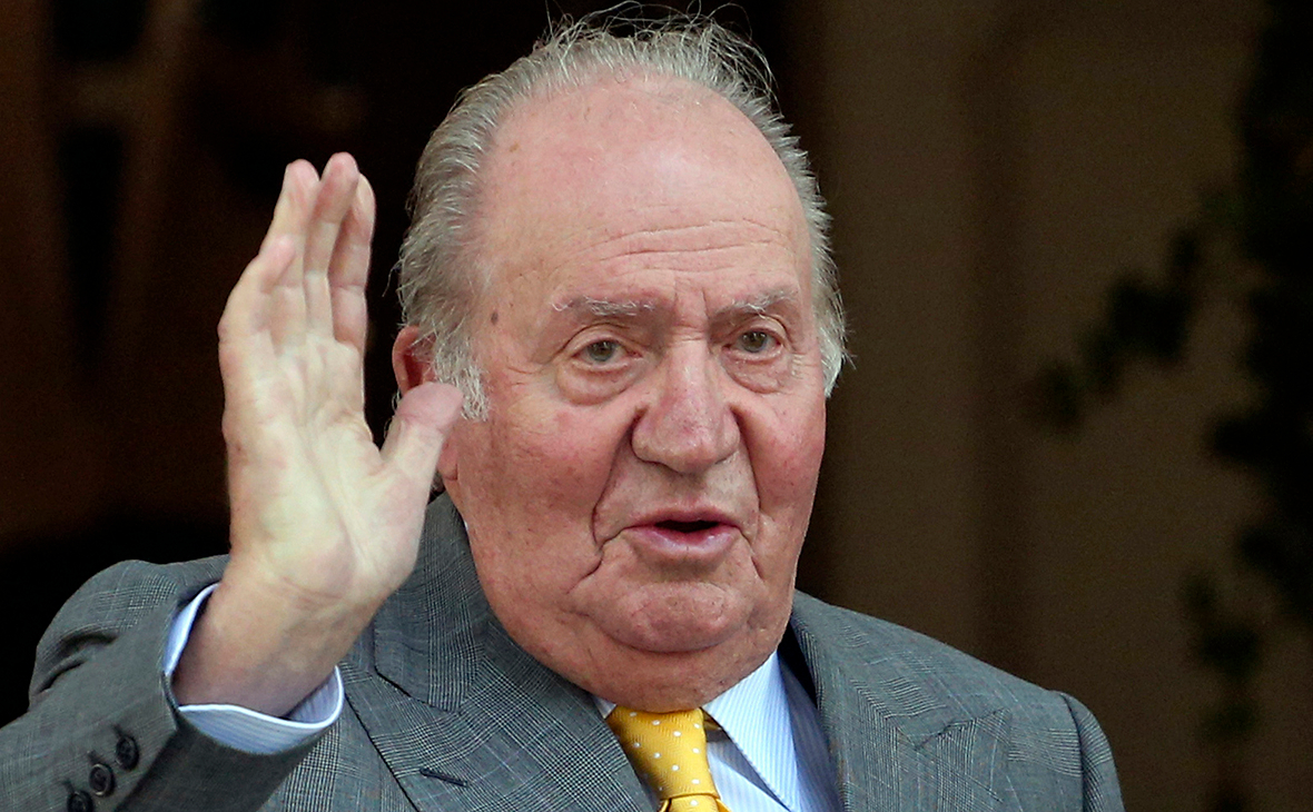 В Испании требуют судить бывшего короля Хуана Карлоса из-за коррупции 